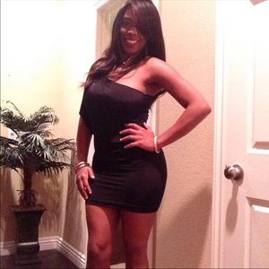 Meet your Posher, Monique